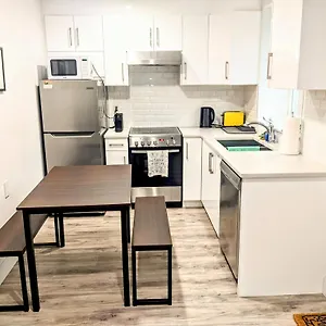  Apartment 2 Bedrooms Free Parking Location